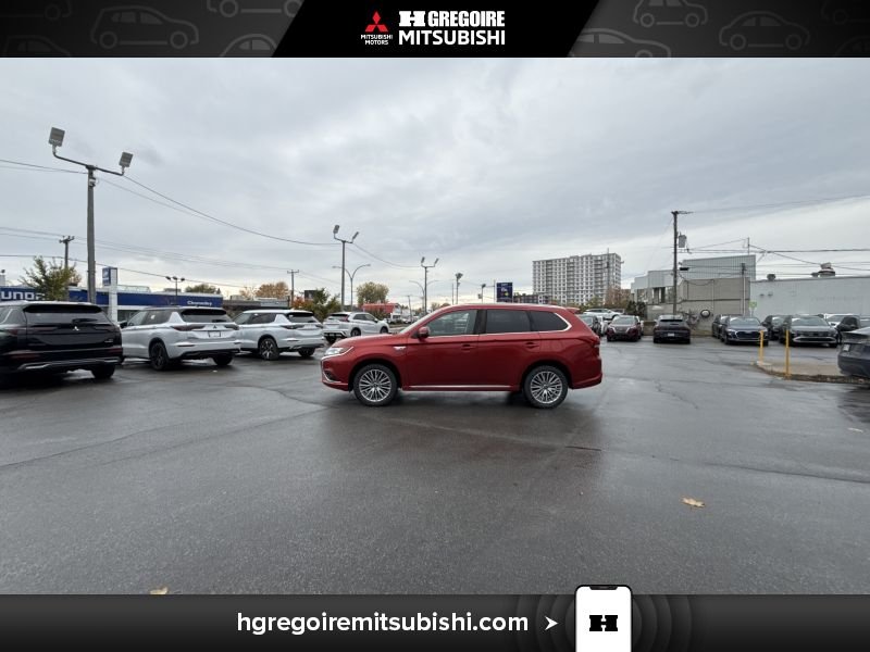 2019 Mitsubishi Outlander Plug-In Hybrid Red Blainville - photo #5