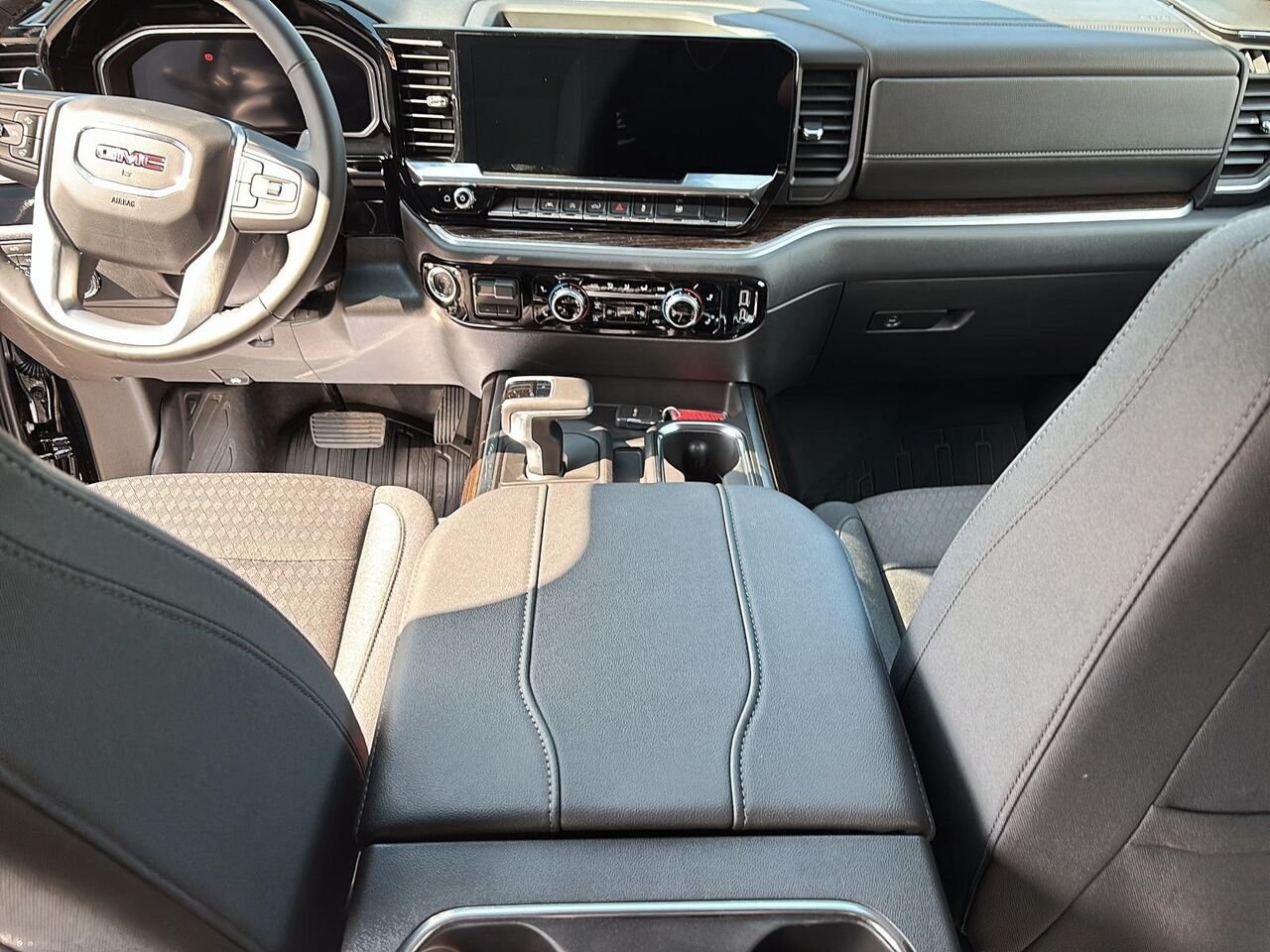 GMC Sierra 1500 ELEVATION 2026 NOIR ONYX Saint-Hyacinthe - photo #7