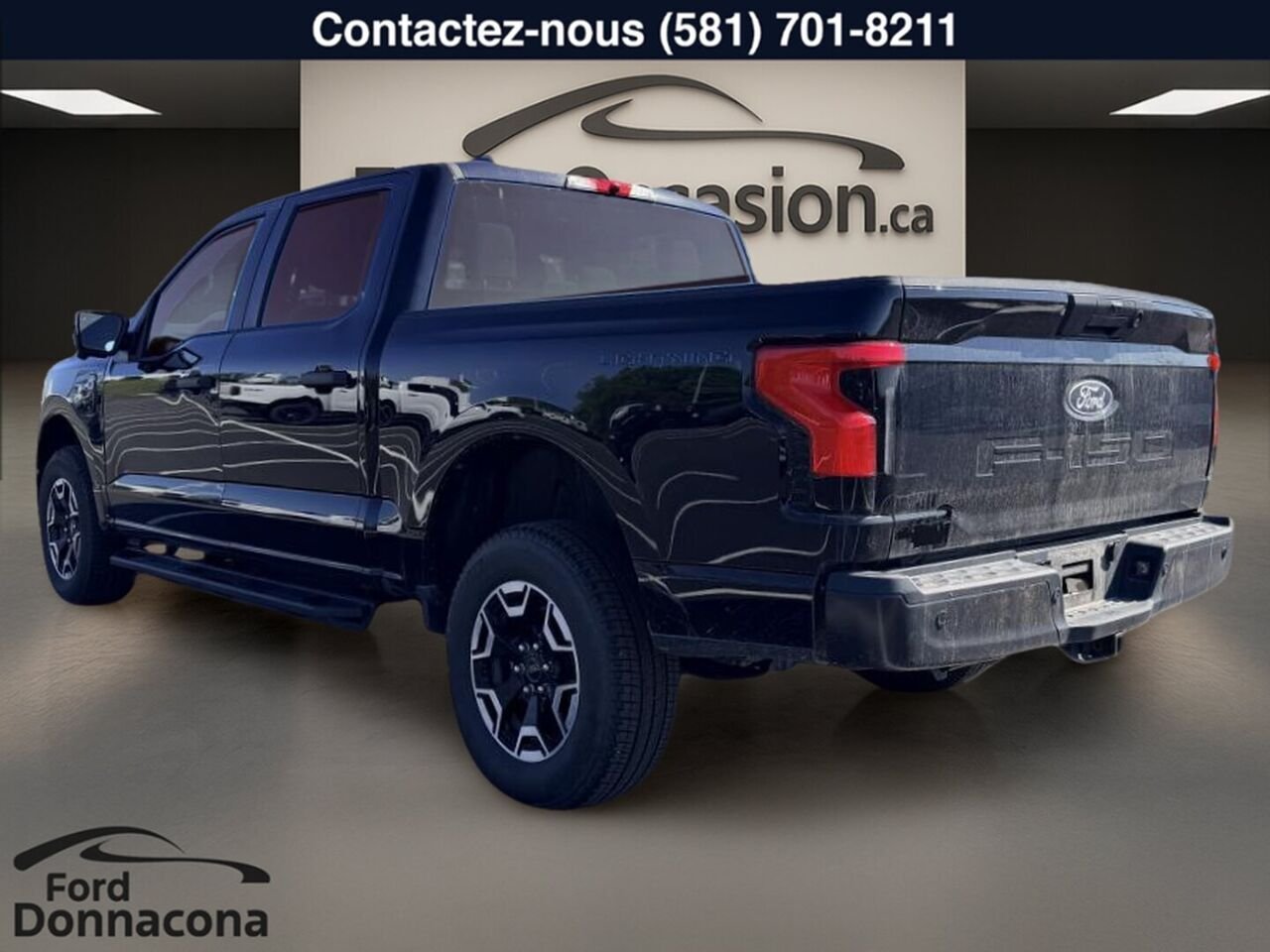 2024 Ford F-150 Lightning Black  - photo #6