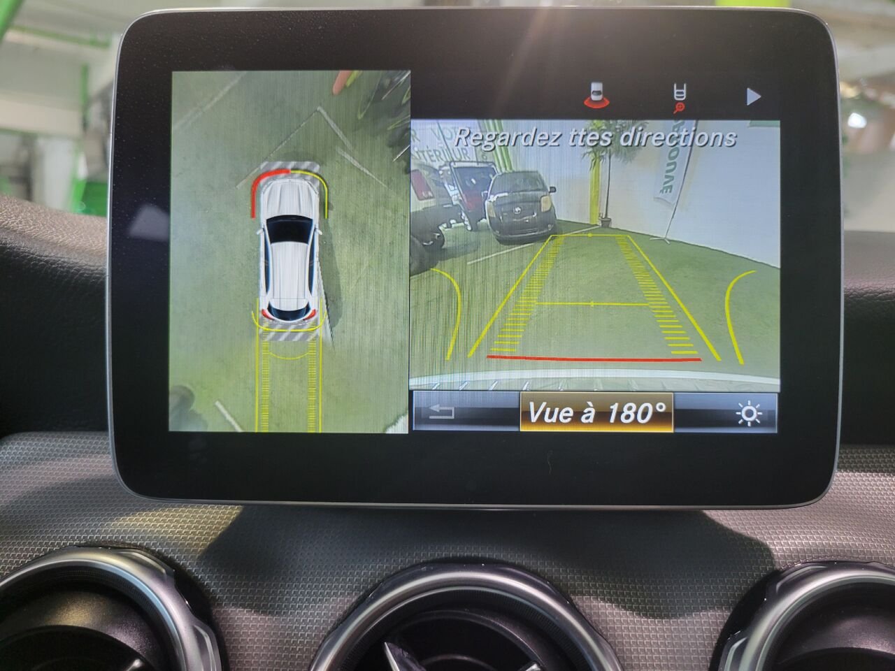 2019 Mercedes-Benz GLA White  - photo #23