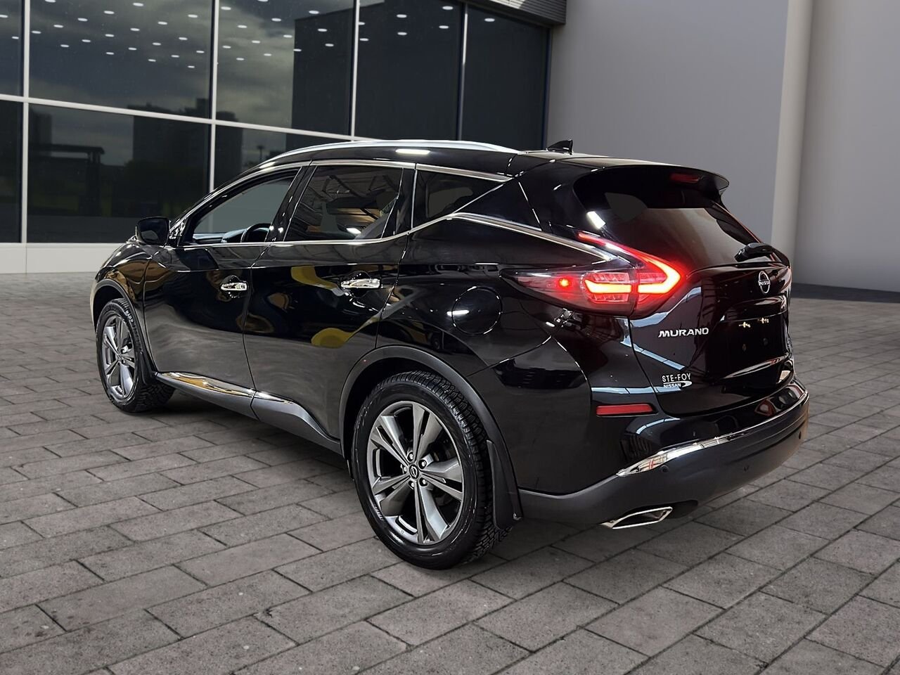 Nissan Murano platine 2023 Noir Québec - photo #3