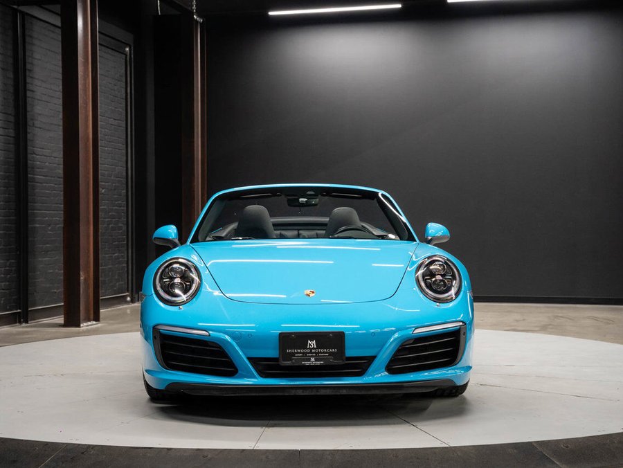 2017 Porsche 911 2017 Blue