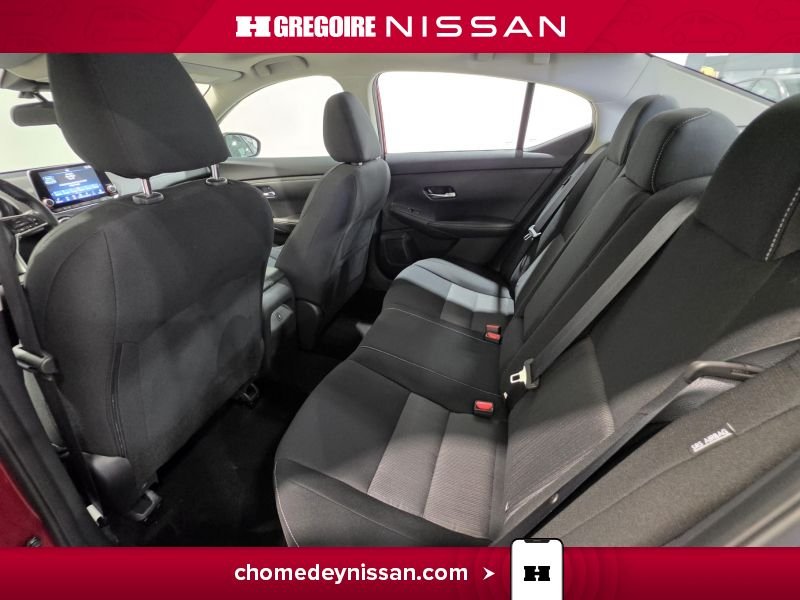 2022 Nissan Sentra Red Laval - photo #26