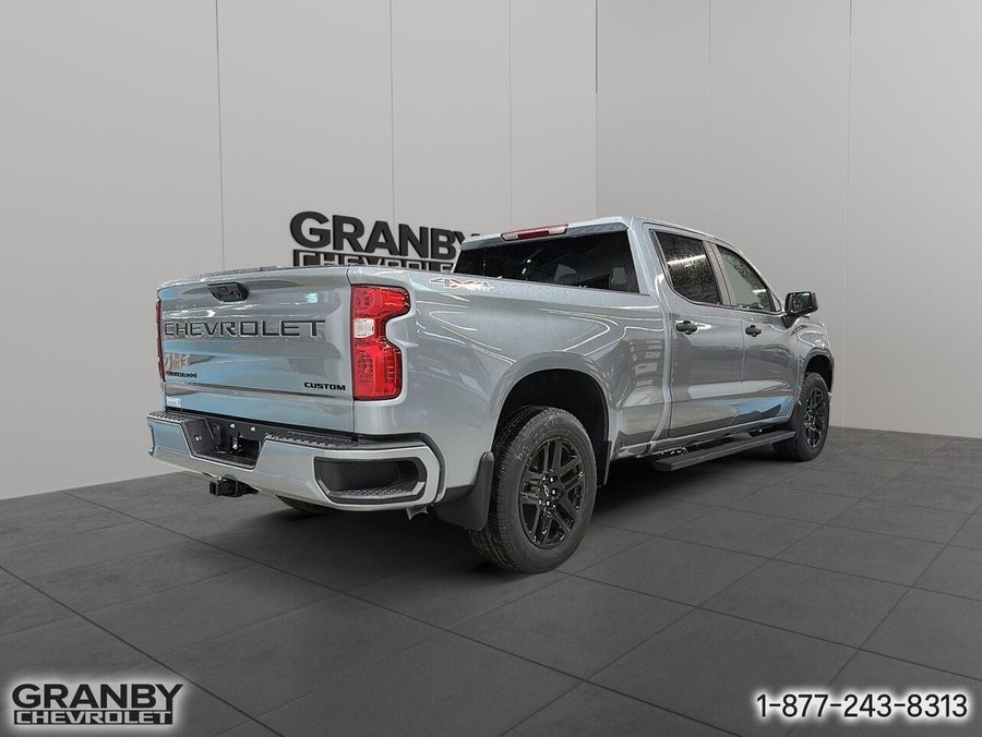 2026 CHEVROLET Silverado 1500 K1500 SILVERADO CREW CAB CUSTOM STD/BOX (1CX) STERLING GREY METALLIC