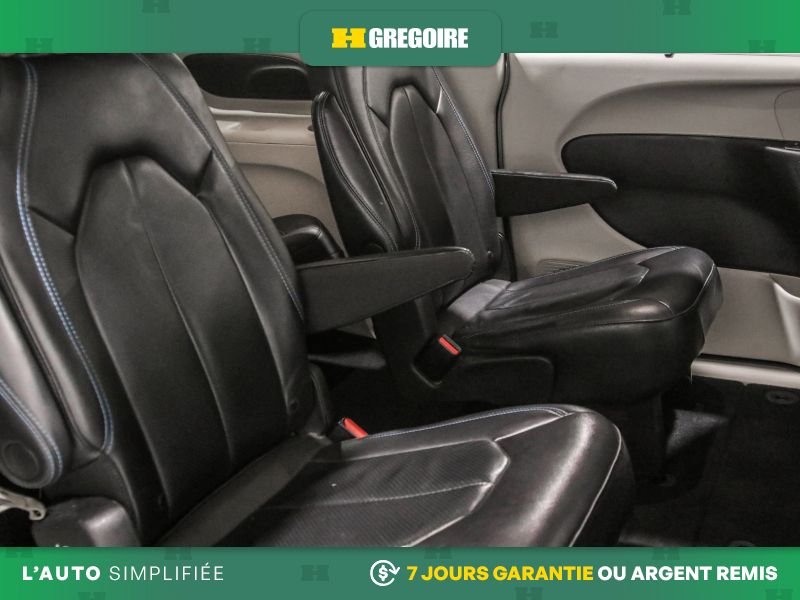 Chrysler Pacifica 822359A | Touring-L AUTO A/C GR ELECT MAGS CUIR 7PASSAGERS C 2021 Gris Laval - photo #29