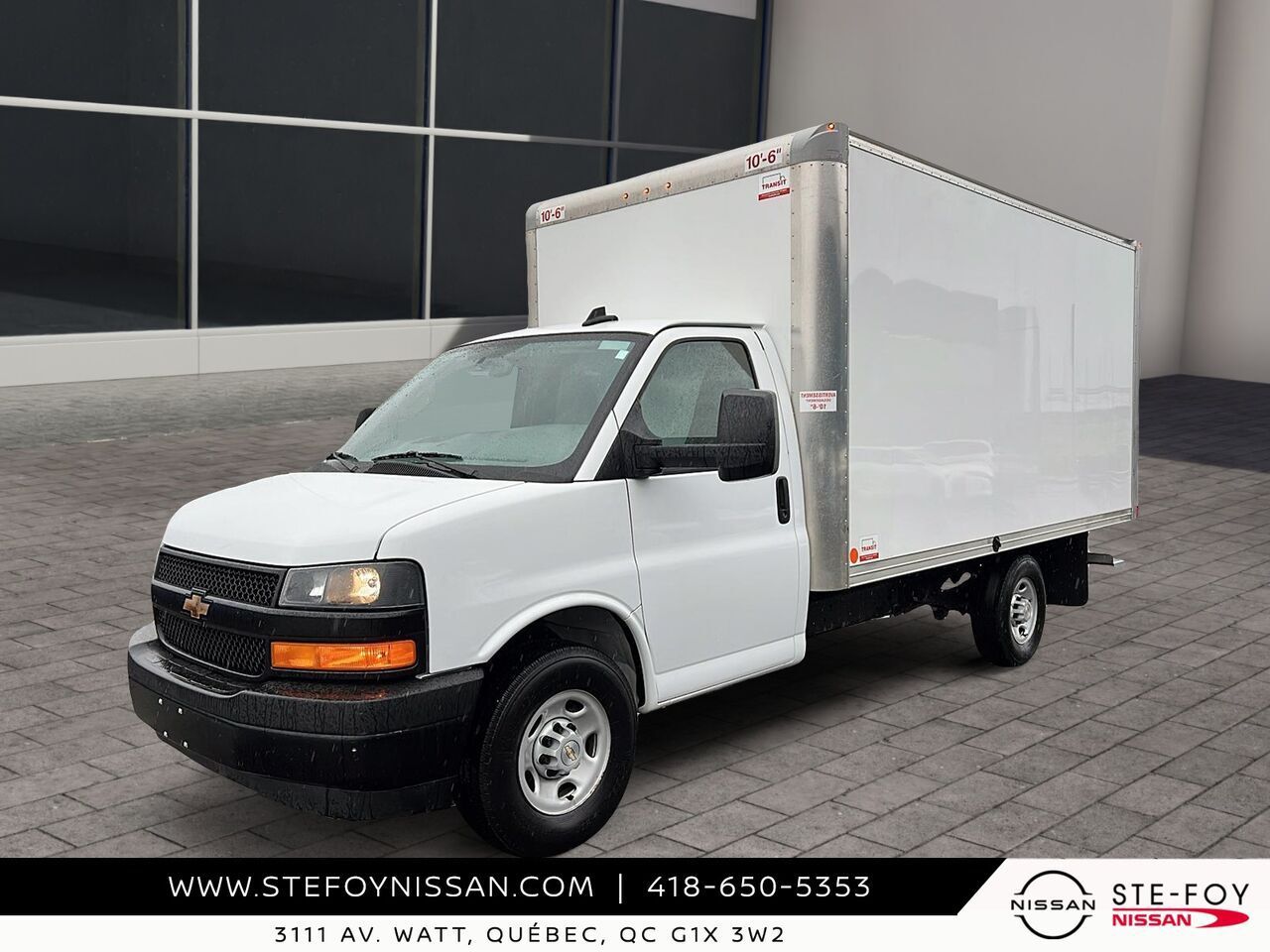 White 2025 Chevrolet Express Chassis Van Rear-Wheel Drive Automatic