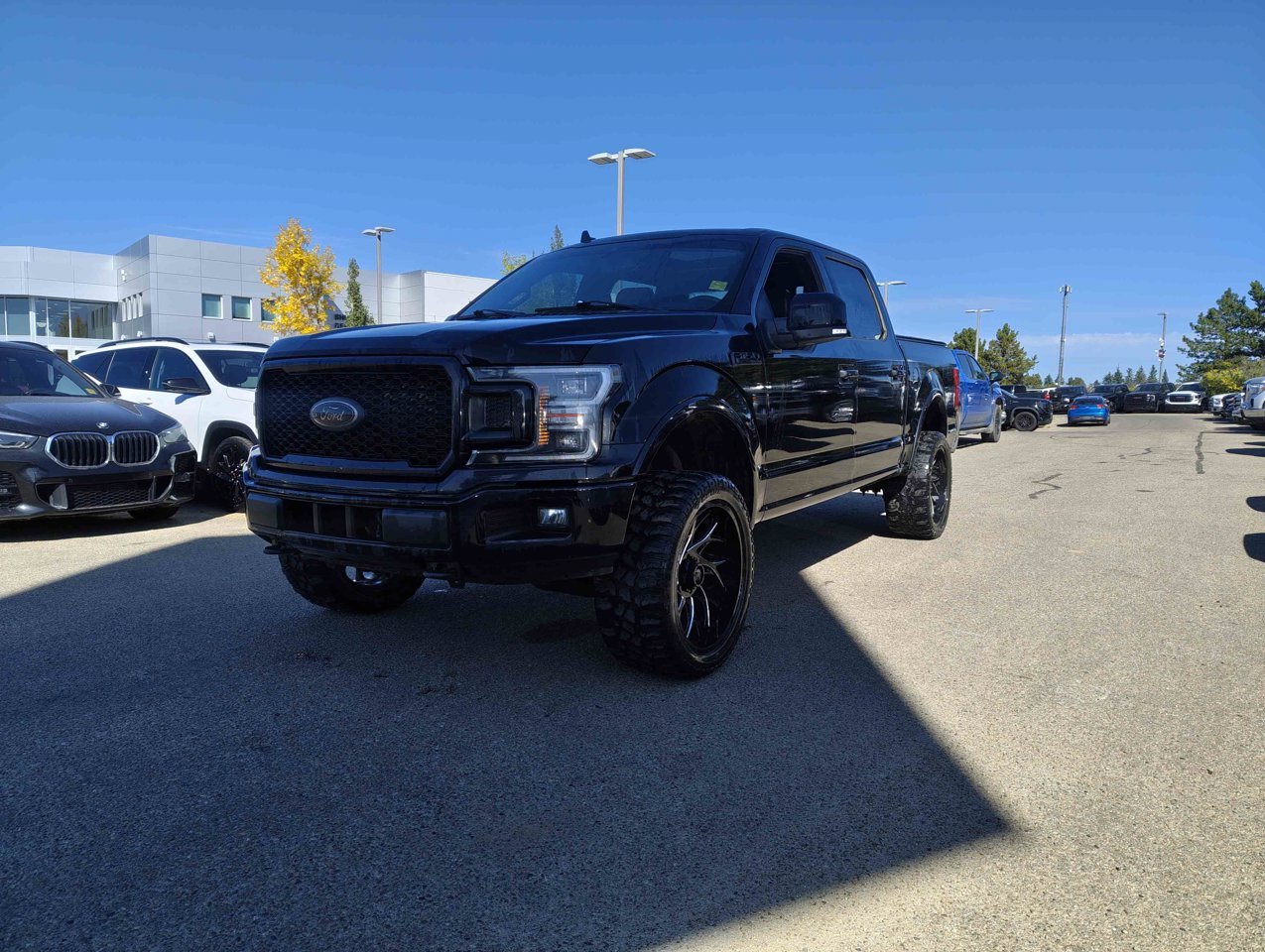 2020 Ford F-150 LARIAT 4WD SuperCrew 5.5' Box Black Sherwood Park - photo #3
