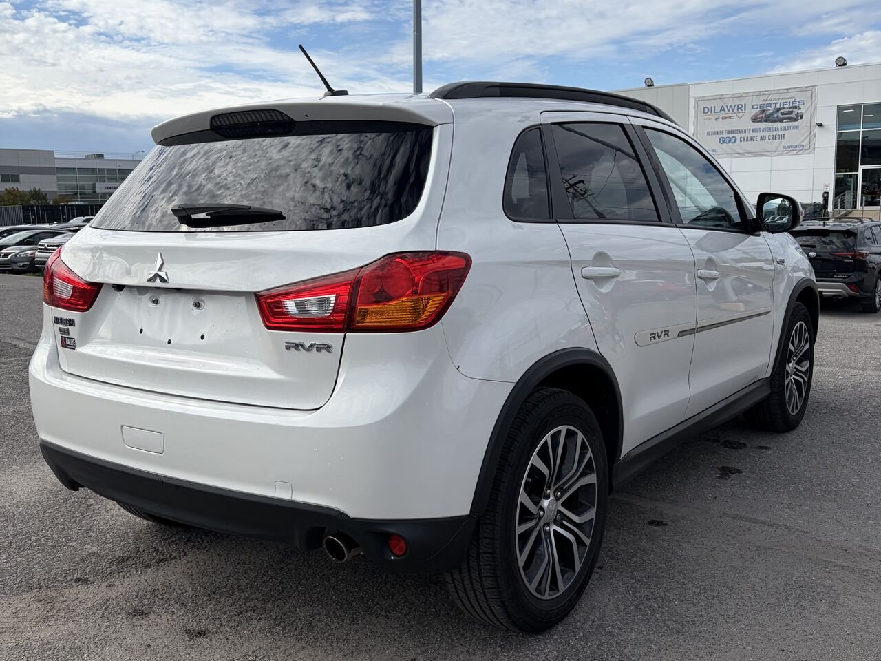 2016 MITSUBISHI RVR GT traction intégrale 4 portes CVT GT White Gatineau - photo #16