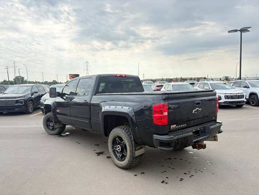 2016 Chevrolet Silverado 2500HD 2016 Black