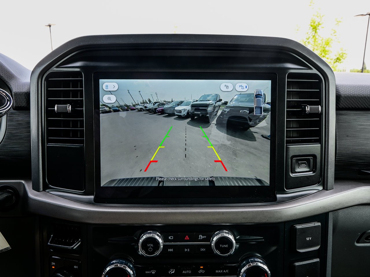 2025 Ford F-150 XLT 4WD SuperCrew 5.5' Box Grey Sherwood Park - photo #23