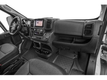 Ram ProMaster fourgonnette utilitaire SLT+