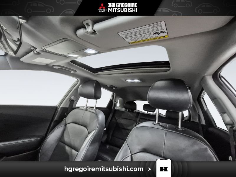 Kia Niro MA4444 | SX * Plug In hybride * Toit * Mags * Caméra 2019 Blanc Laval - photo #15
