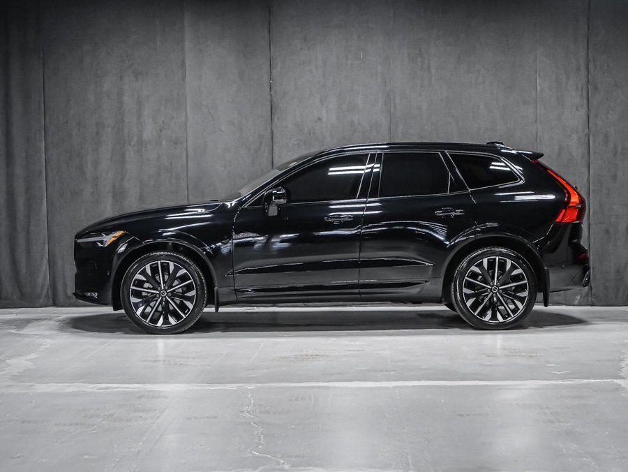 Volvo XC60 B5 ULTRA DARK 2026 Noir