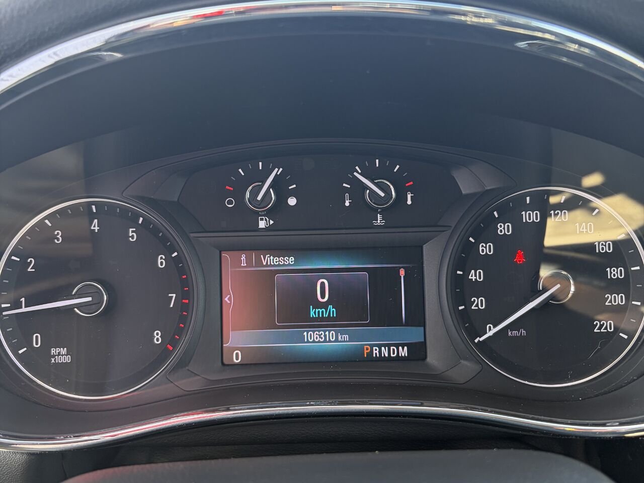 BUICK ENCORE PREFERRED Privilégiée 4 portes TI 2019 Gatineau - photo #3