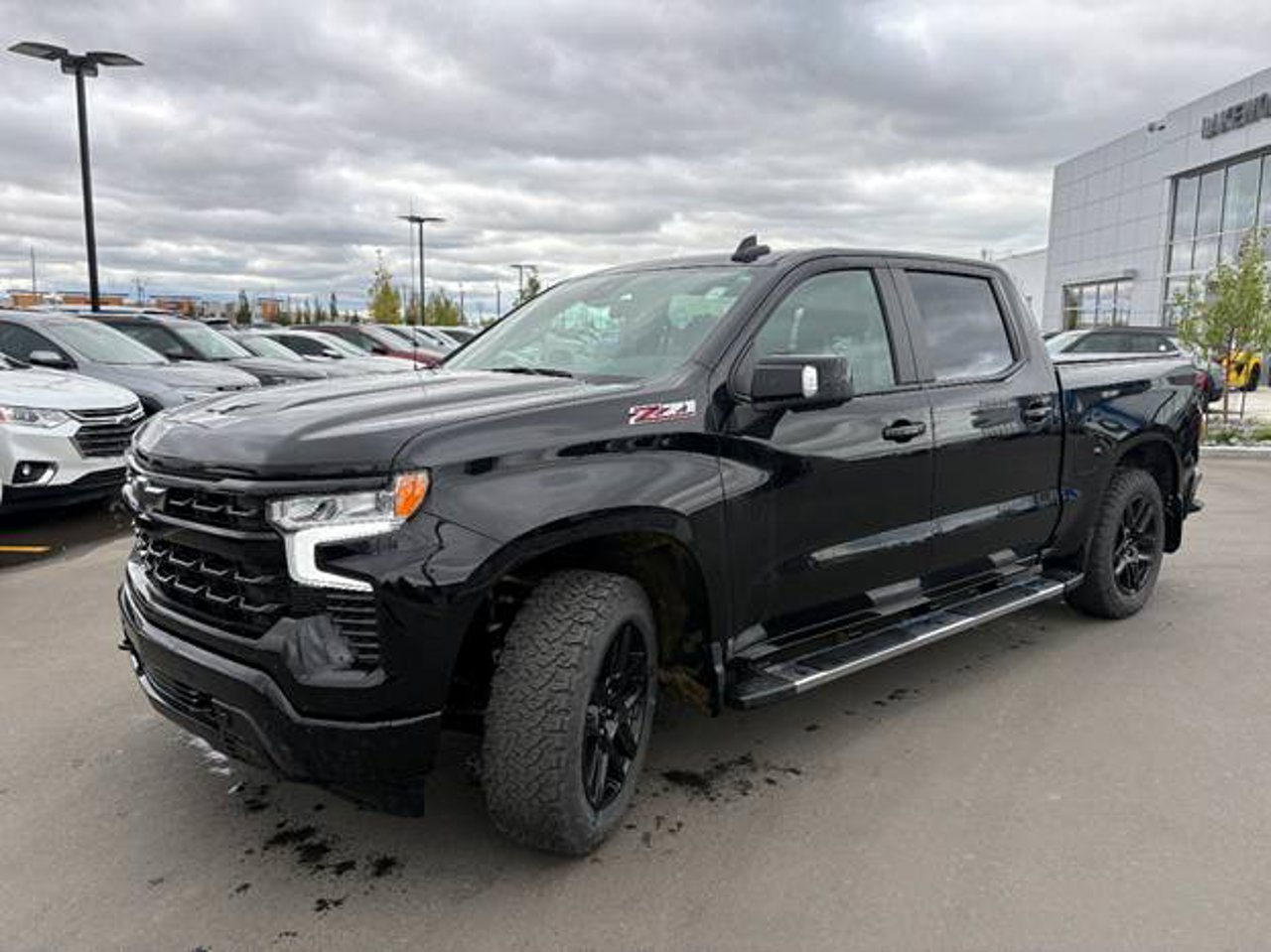2024 Chevrolet Silverado 1500 4WD Crew Cab 147 RST Black Sherwood Park - photo #2