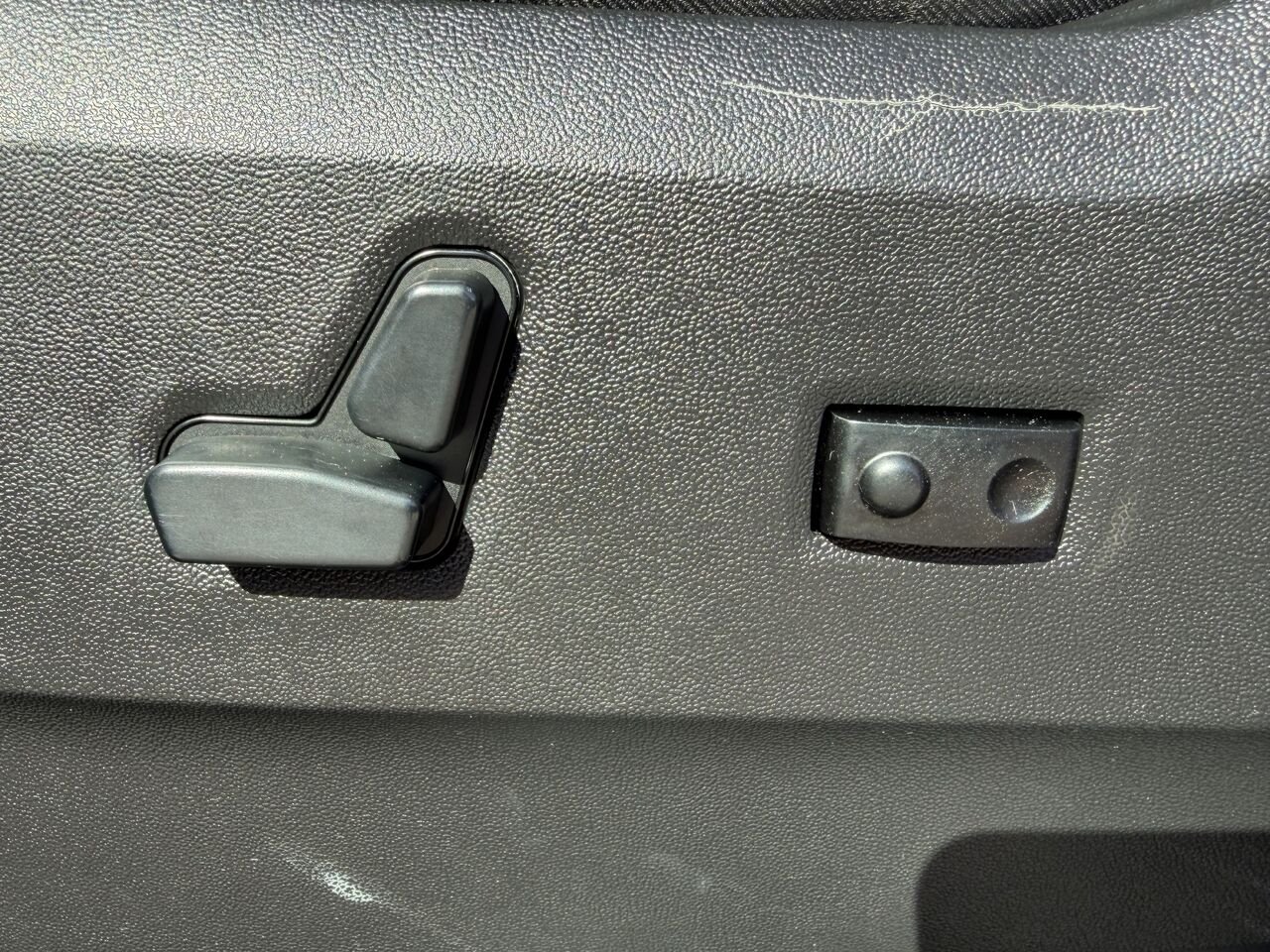 2019 Dodge Grand Caravan Red Thetford Mines - photo #16