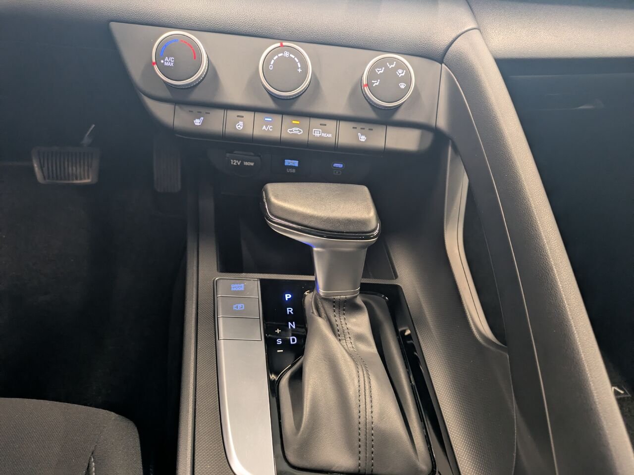 2024 Hyundai Elantra Grey Gatineau - photo #8