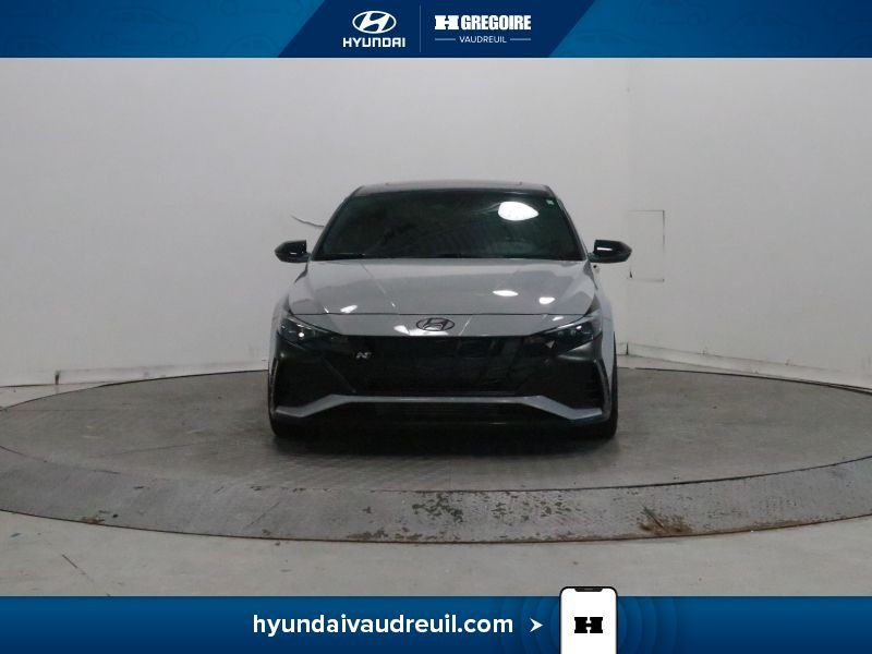 Hyundai Elantra Manual 2023 Gris