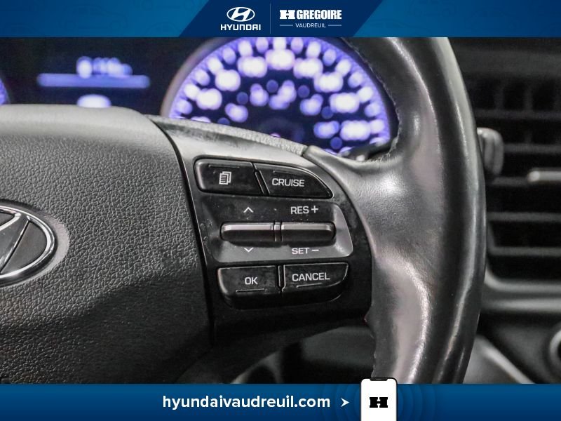 Hyundai Elantra YW214 | Preferred Manual 2019 Blanc Laval - photo #21