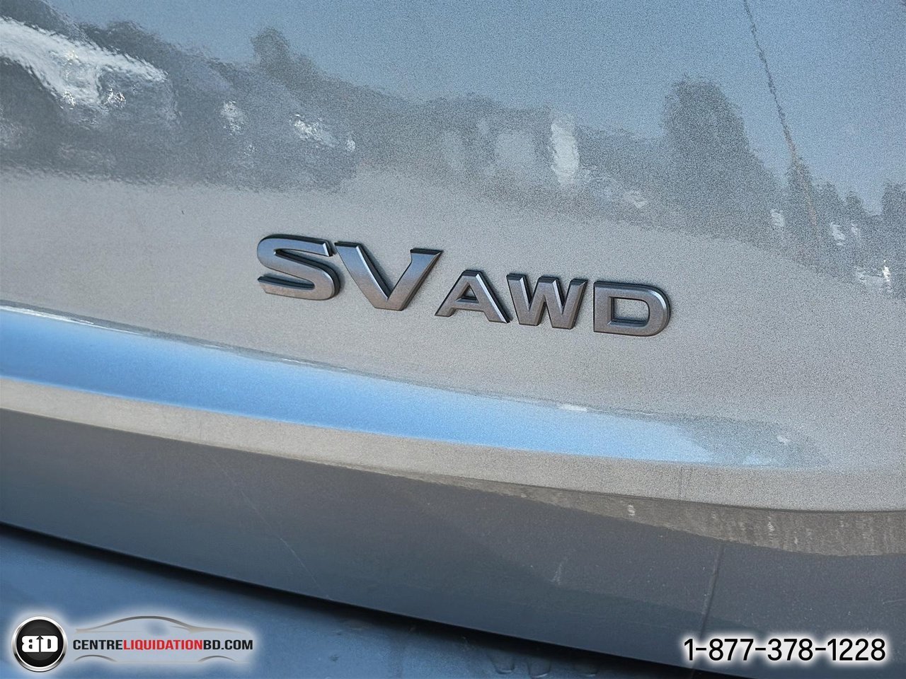 Nissan Rogue SV TI avec ensemble toit ouvrant | A8714 2024 Argent Granby - photo #20