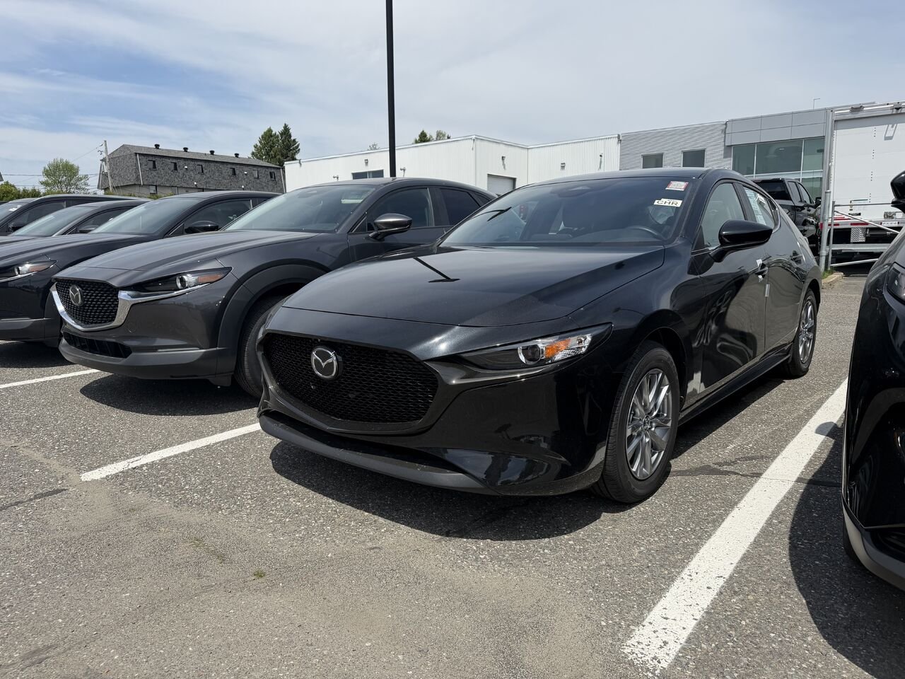 MAZDA Mazda3 Sport 2026 Noir de jais mica Ste-Marie - photo #2