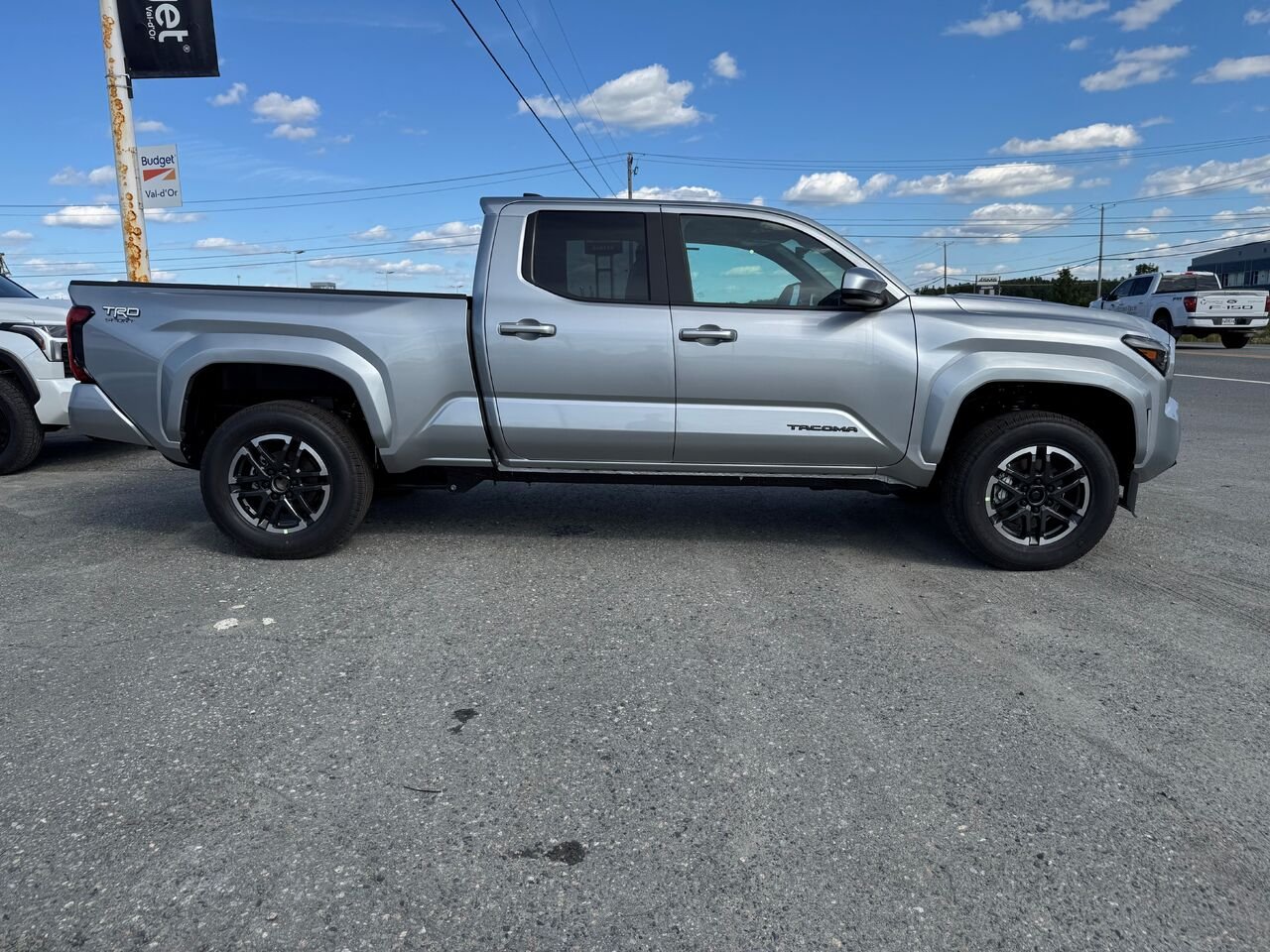 2026 Toyota Tacoma Double Cab 4x4 BA emp. court White Val-d'Or - photo #1