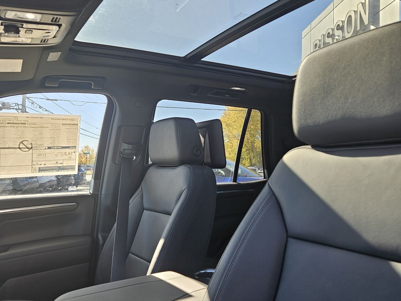 2027 Chevrolet Tahoe Z71 4 portes 4RM Radiant Red Tintcoat Thetford Mines - photo #17
