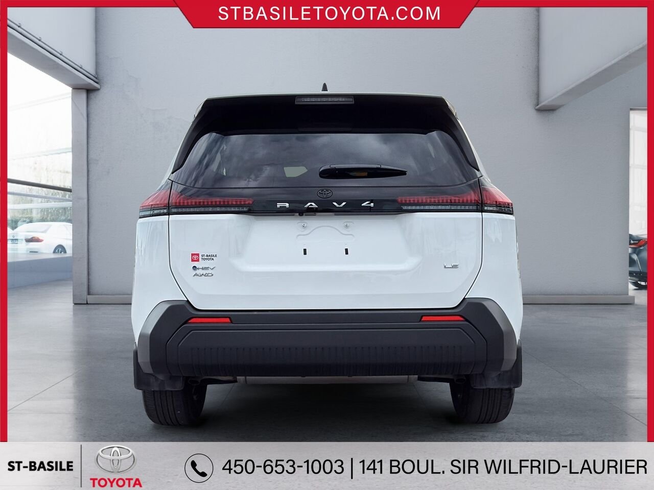2026 Toyota RAV4 Hybrid White Saint-Basile-le-Grand - photo #3