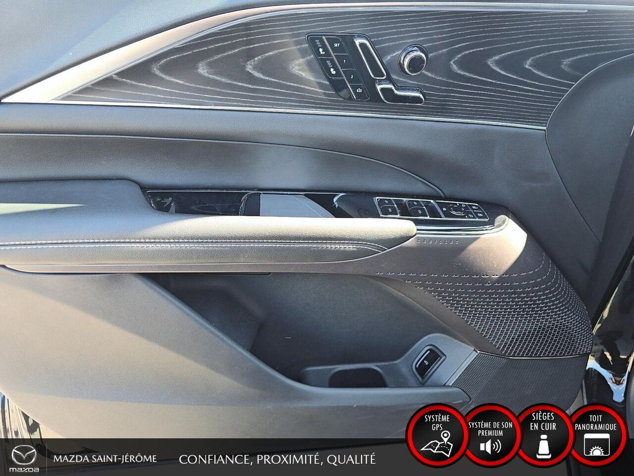 Cadillac LYRIQ 2025 Noir Ste-Agathe des Monts - photo #11