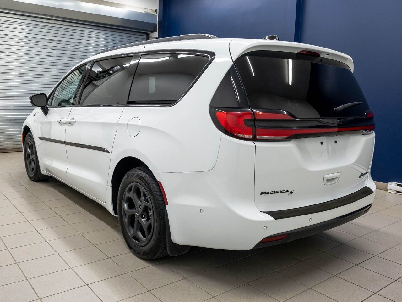 Chrysler Pacifica Hybrid SELECT PREMIUM S *TOIT* NAV CUIR SIÈGES VENTIL 2024 Blanc Saint-Jérôme - photo #7