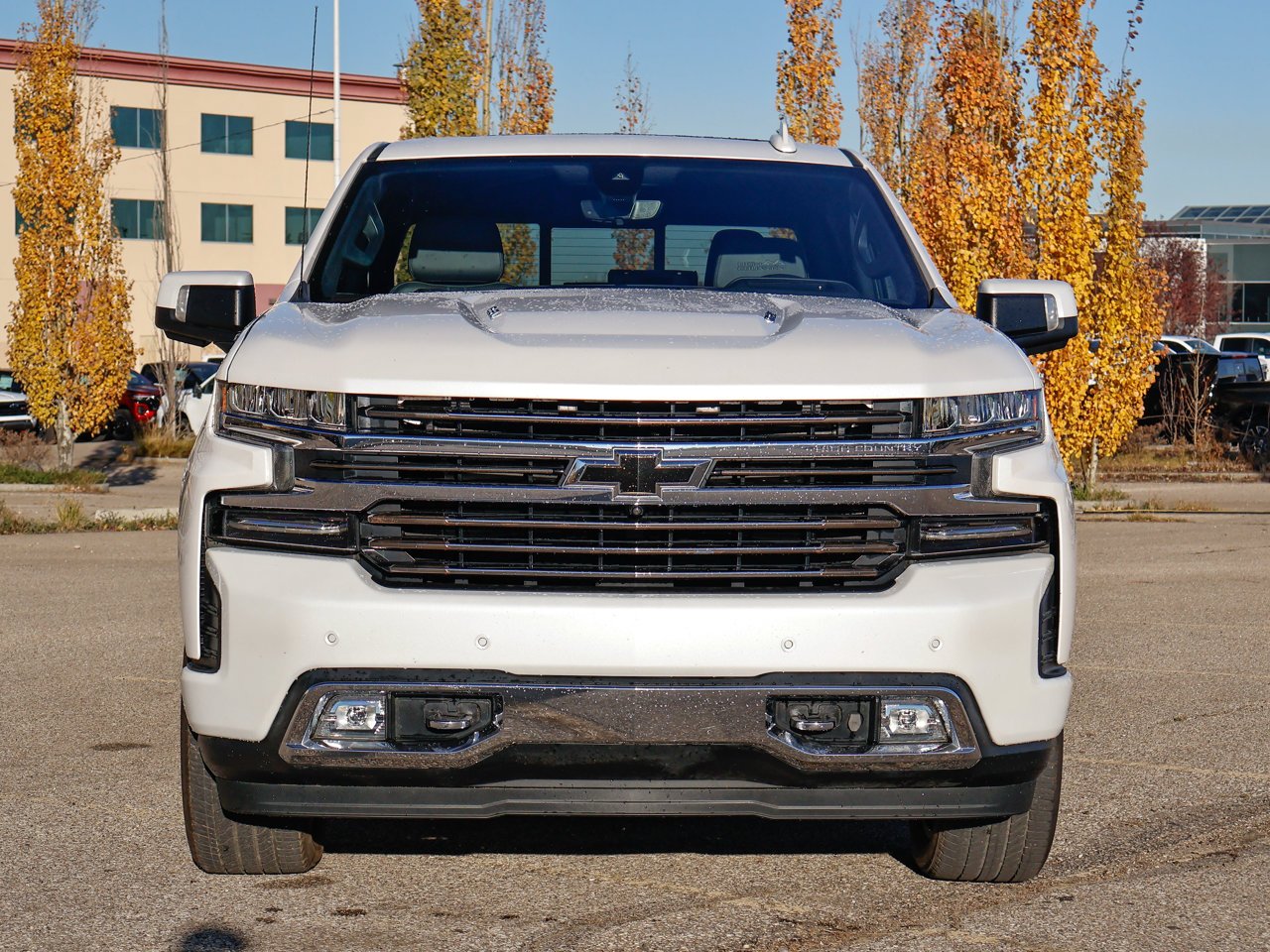 2020 Chevrolet Silverado 1500 4WD Crew Cab 147 High Country White Sherwood Park - photo #2