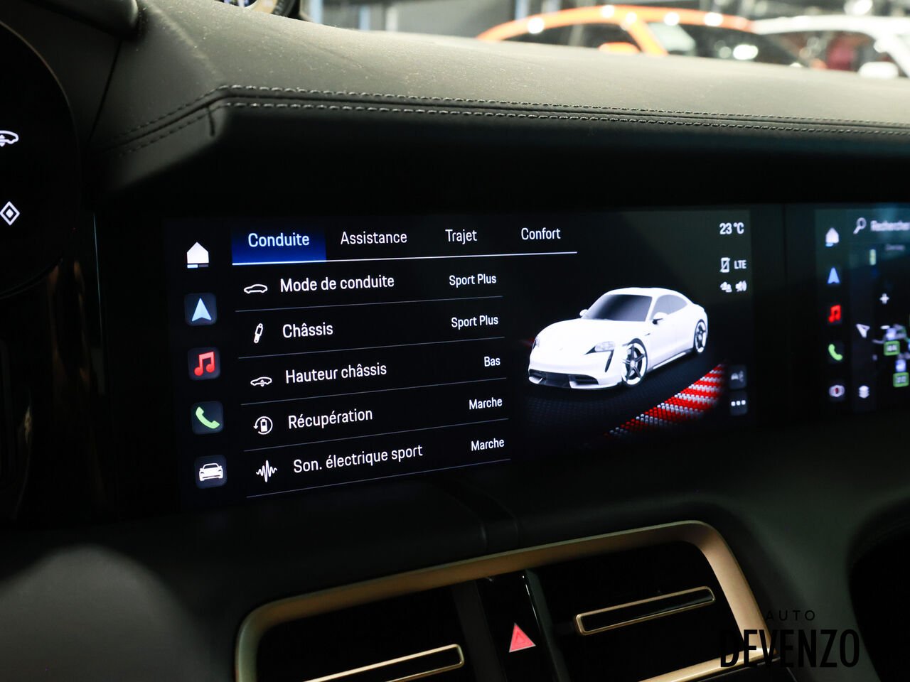 Porsche Taycan 2023 Blanc Saint-Eustache - photo #16