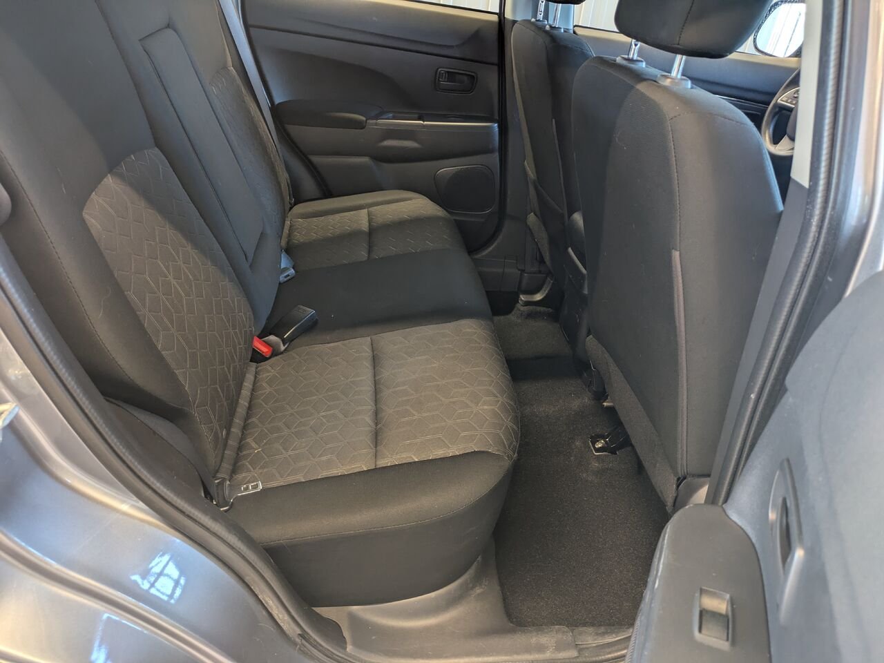 2022 Mitsubishi RVR Grey Gatineau - photo #16