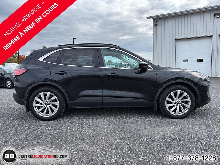 Ford Escape Titanium hybride TI 2022 Noir