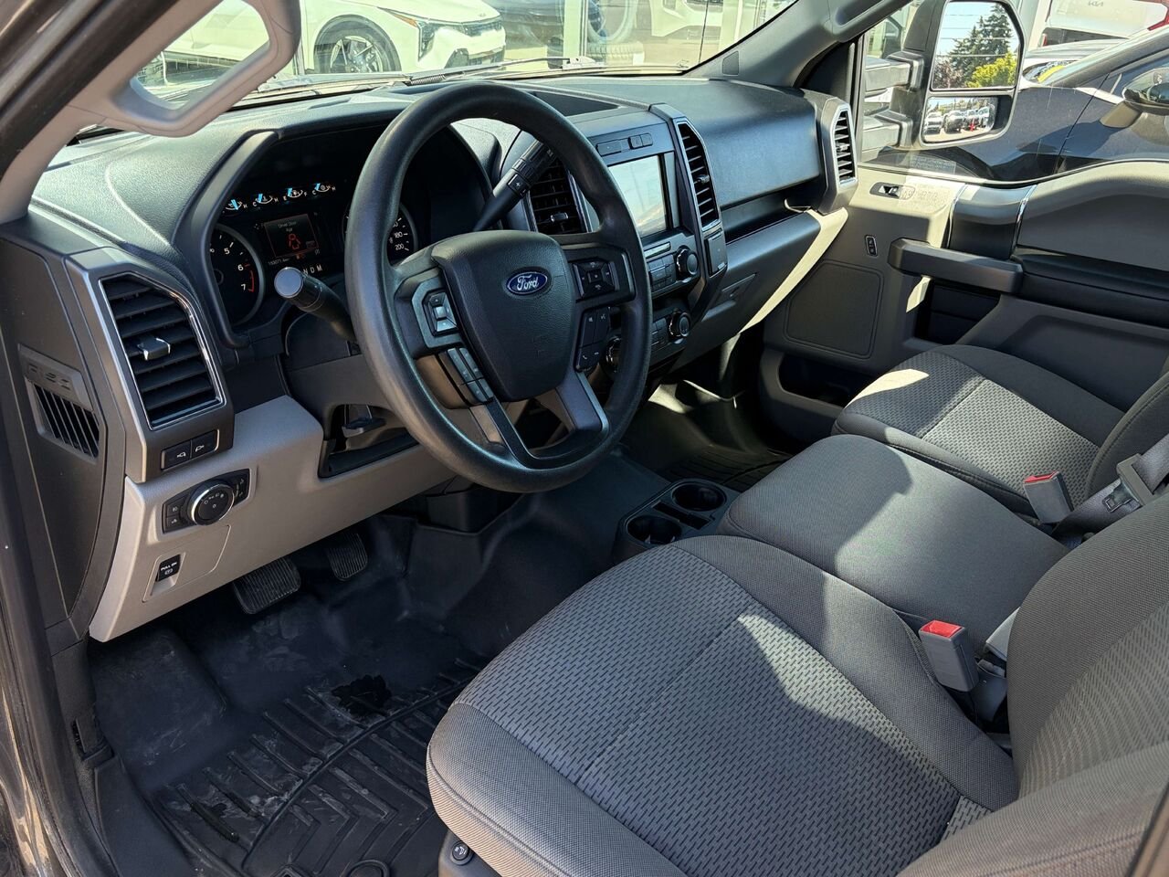 Ford F-150 2019 Gris Gatineau - photo #11
