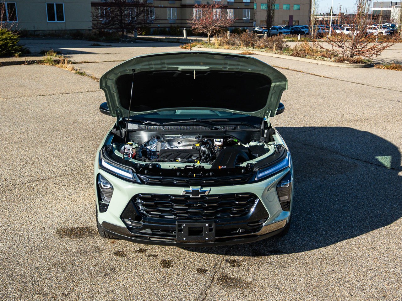 2024 Chevrolet Trax FWD 4dr ACTIV Green Sherwood Park - photo #9
