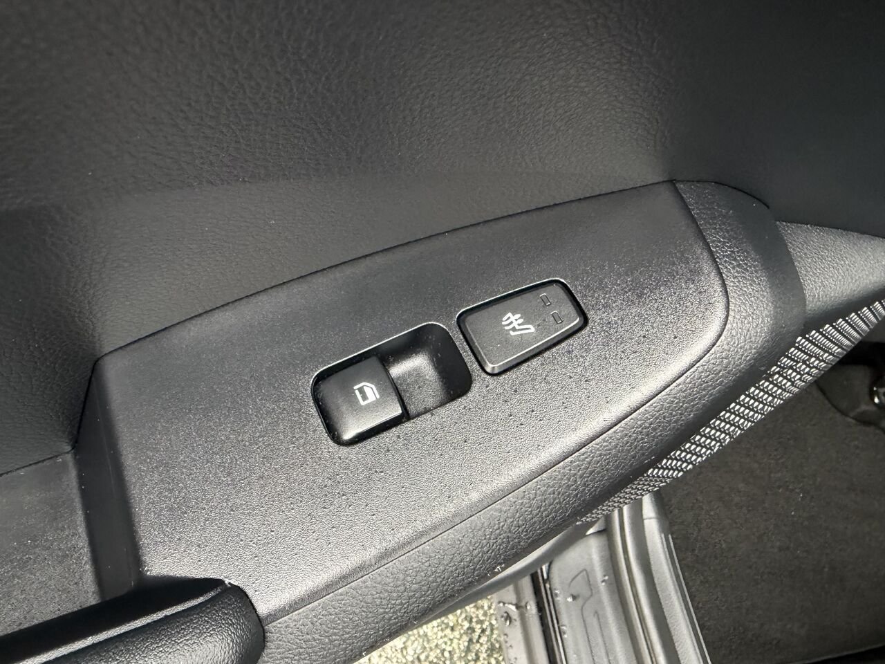 2024 Kia Seltos Black Thetford Mines - photo #38