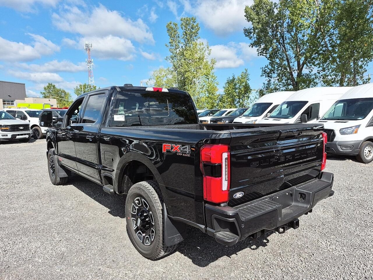 2027 Ford Super Duty F-250 SRW Agate Black Metallic Saint-Jérôme - photo #3