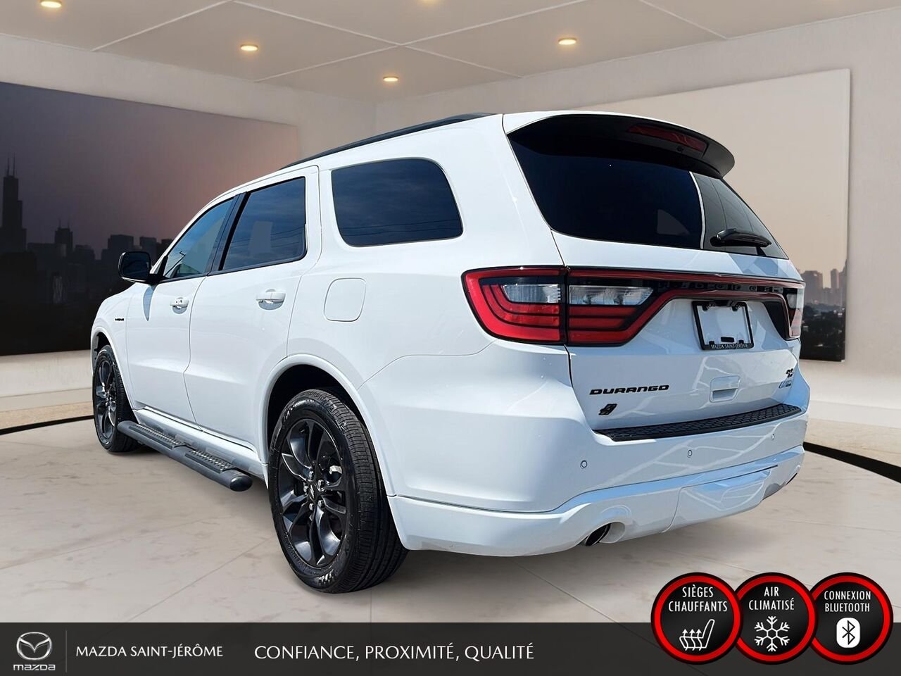 Dodge Durango R/T Plus | CUIR NAPPA | TOIT OUVRANT | 19 HAUT-PARLEURS | GR. REMORQUAGE | 7 PLACES 2024 Blanc Saint-Jérôme - photo #9