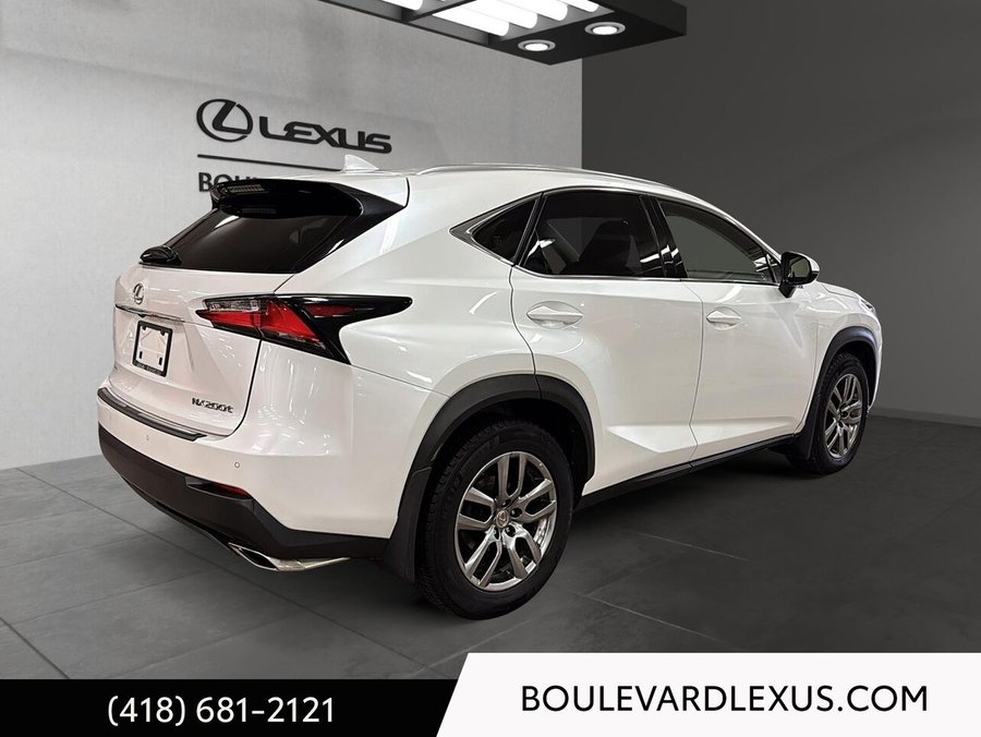 Lexus NX 200t Luxe 2015 Blanc