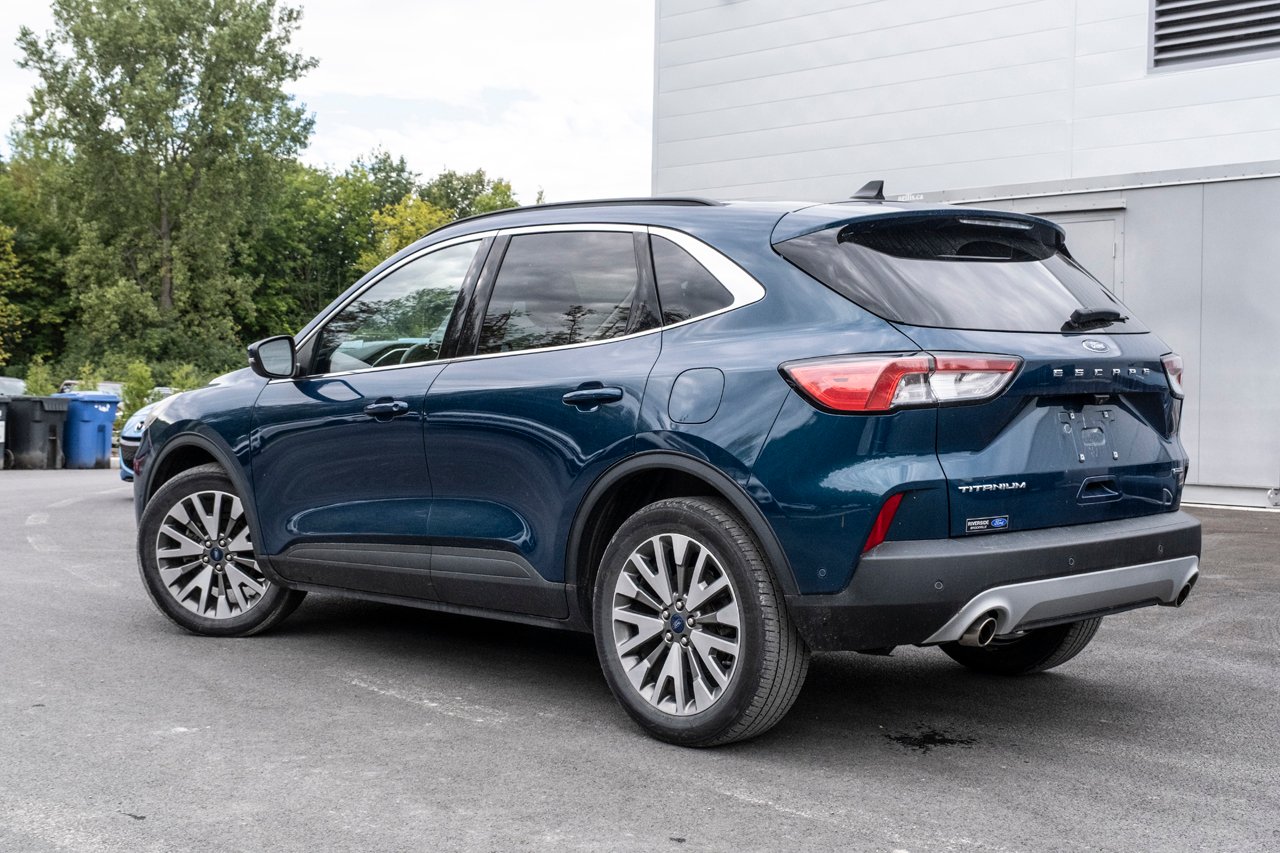 2020 Ford Escape Green Gatineau - photo #3