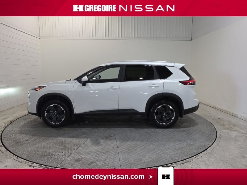 2025 Nissan Rogue White Laval - photo #5