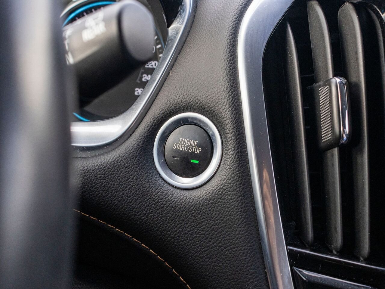 Chevrolet Traverse LT tissus 4 portes AWD 2019 Blanc Châteauguay - photo #20