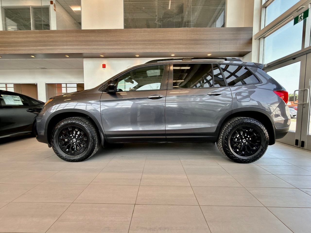 2020 Honda Passport gray Notre-Dame-des-Prairies - photo #7