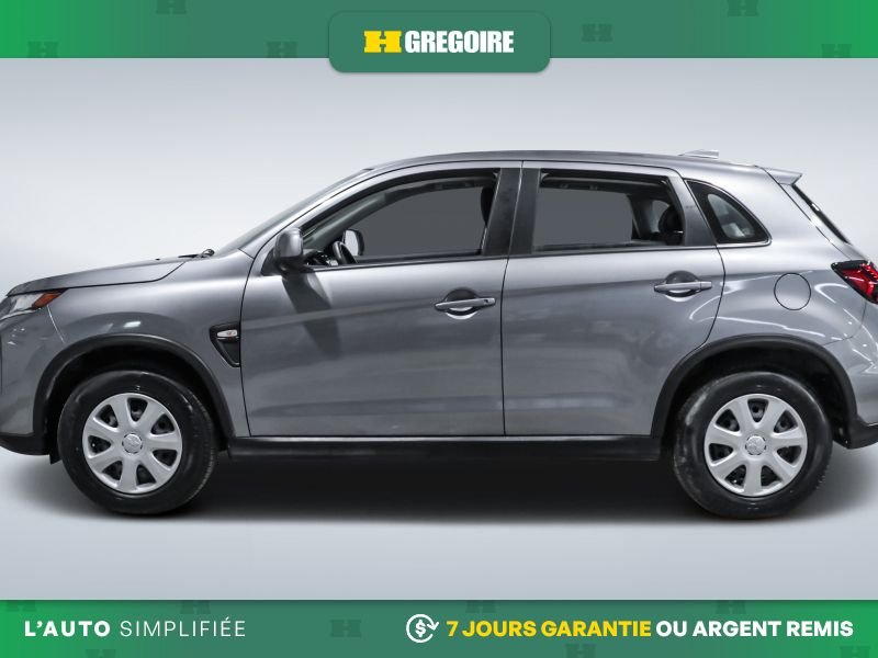 2025 Mitsubishi RVR Silver Saint-Eustache - photo #4