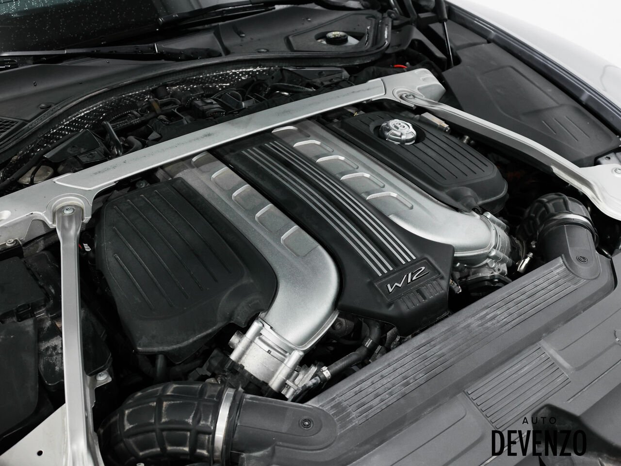 2022 Bentley Continental Grey Saint-Eustache - photo #23