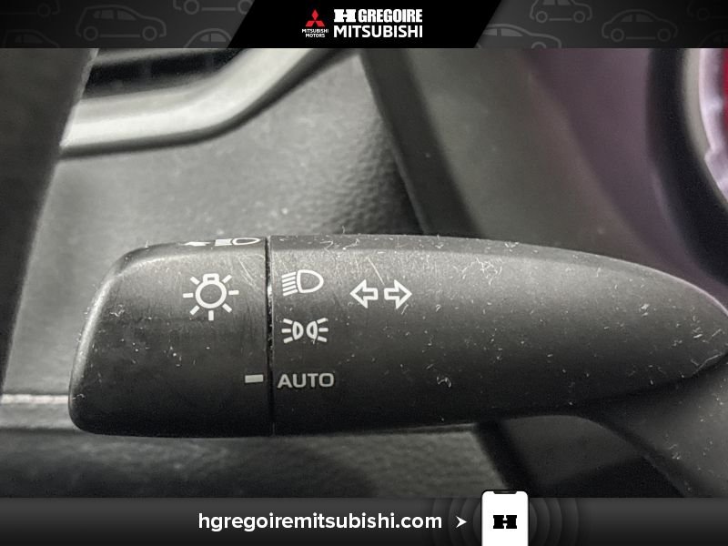 2024 Toyota Rav 4 Black Laval - photo #18