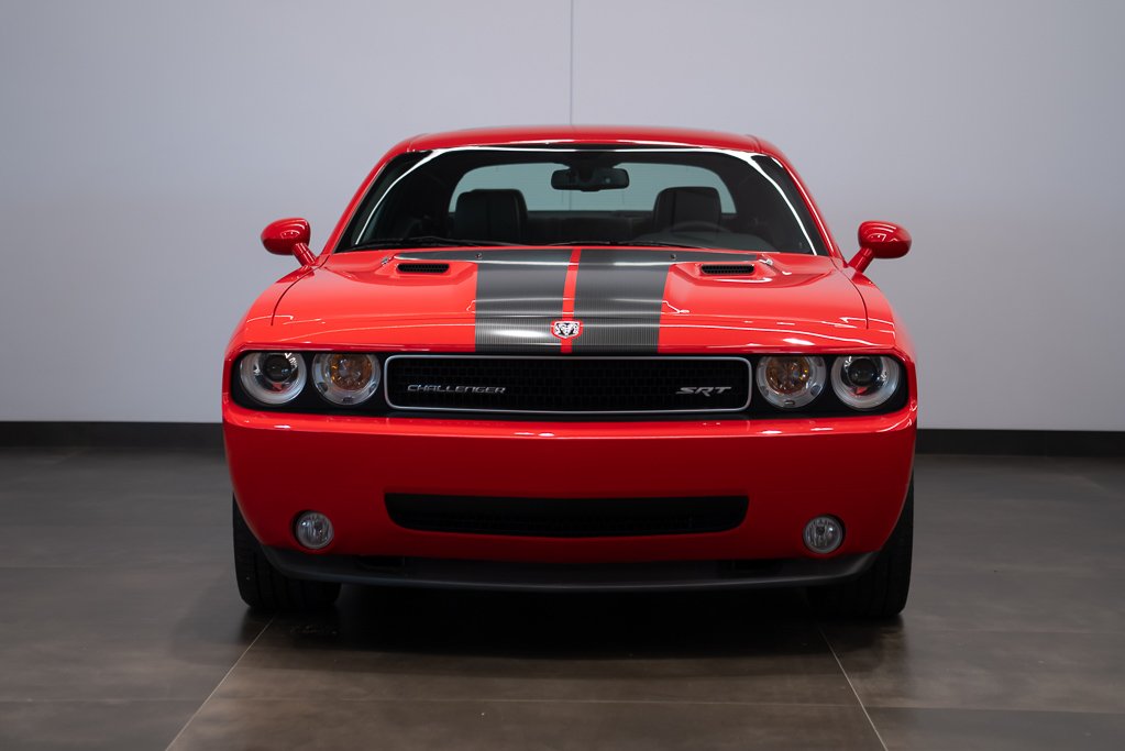Dodge Challenger Coupé 2 portes SRT8 MANUAL *PRICE IN USD* 2010 Rouge Kirkland - photo #1
