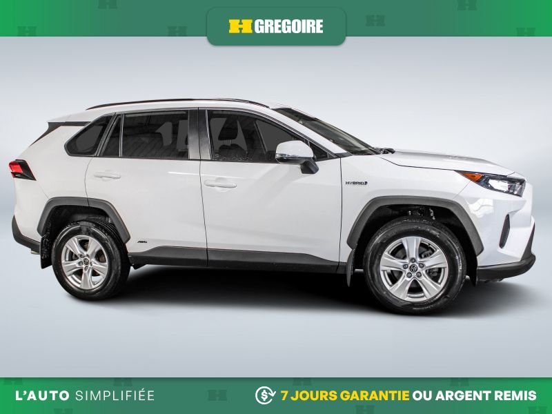 2021 Toyota Rav 4 White Blainville - photo #10