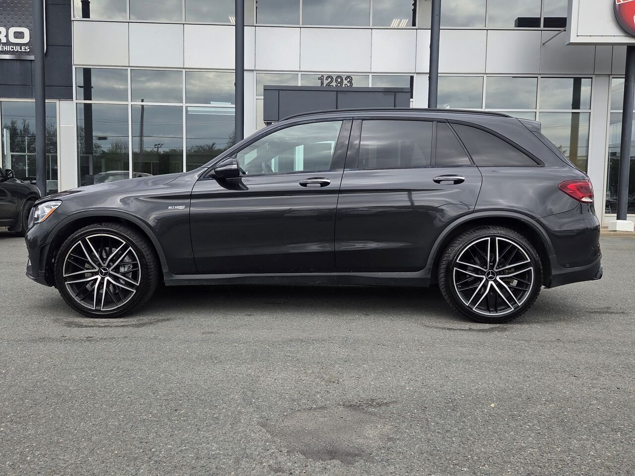 Mercedes-Benz GLC43 AMG 2020 Noir Granby - photo #2